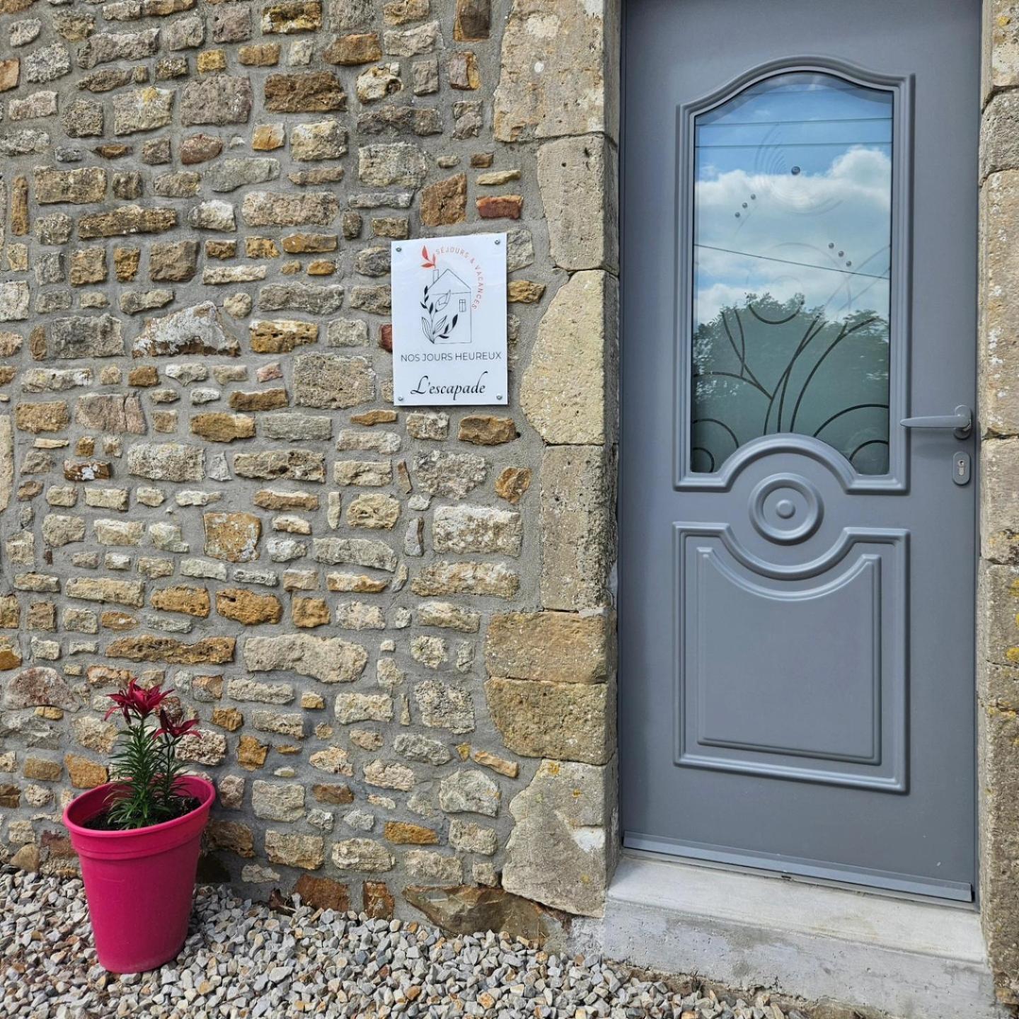 L'Escapade, Maison De Campagne Etienville Εξωτερικό φωτογραφία